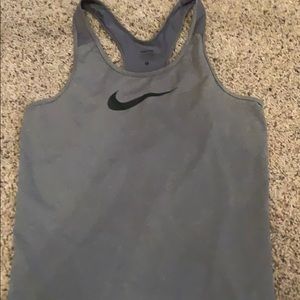 Nike pro tank